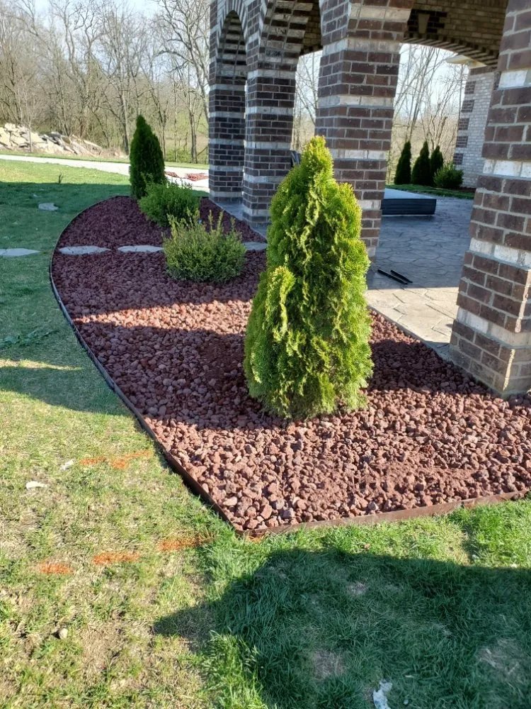 Top-rated garden landscaping experts serving Mount Eden, KY - Sosa Landscaping