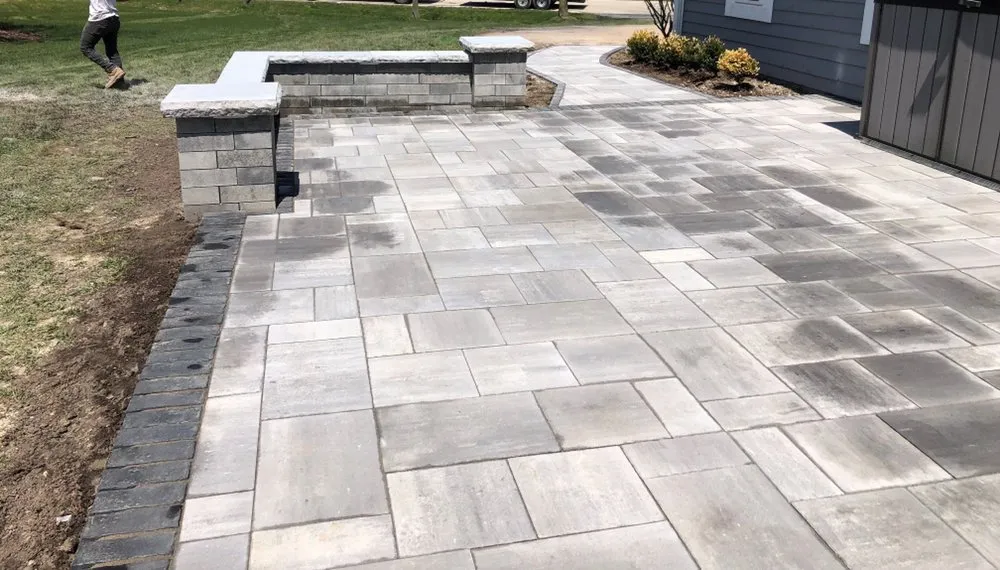 Top-rated lawn mowing service in Oak Creek, WI by Sosa Seasonal Services