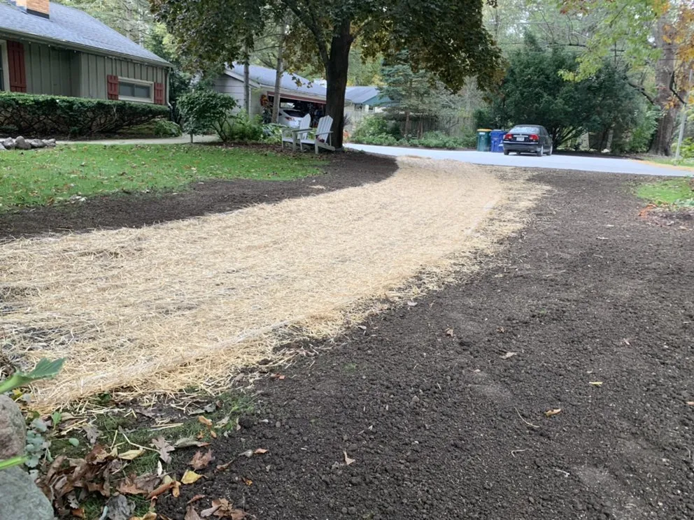 Top-rated lawn care service in Oak Creek, WI by Sosa Seasonal Services