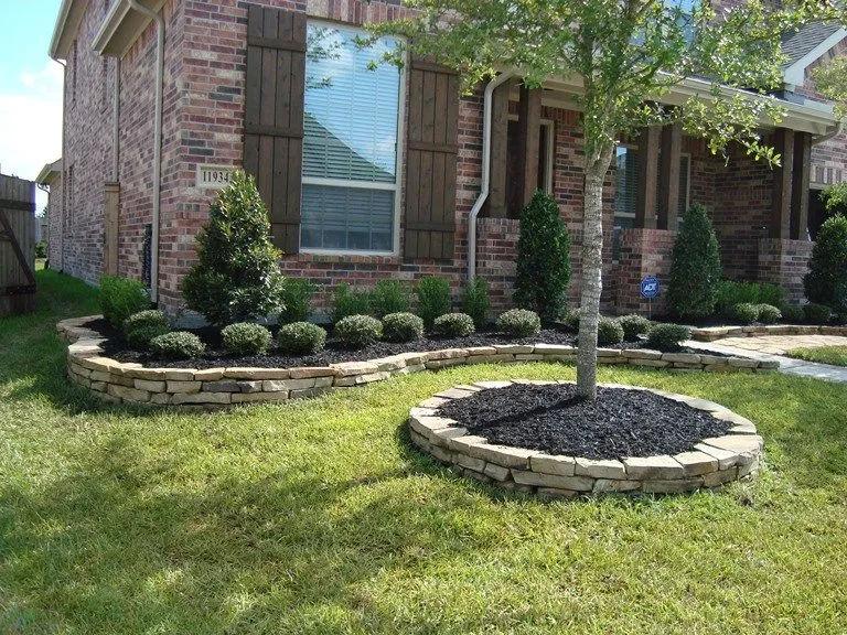 Trusted outdoor landscaping for beautiful yards in Spring, TX by Sosa‘s Landscaping