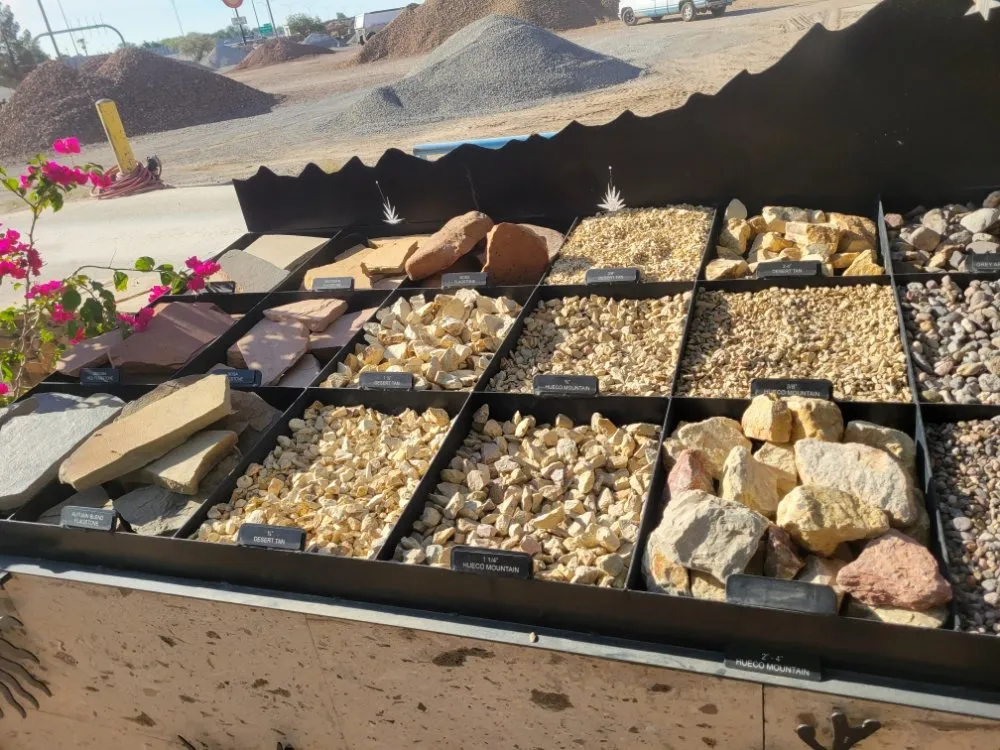 Professional lawn mowing service in El Paso, TX - Sosazzz Lawn Service