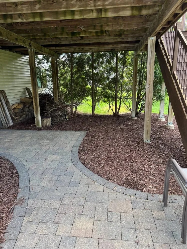 Custom lawn mowing service in Rogers, MN by Sota Lawn Care