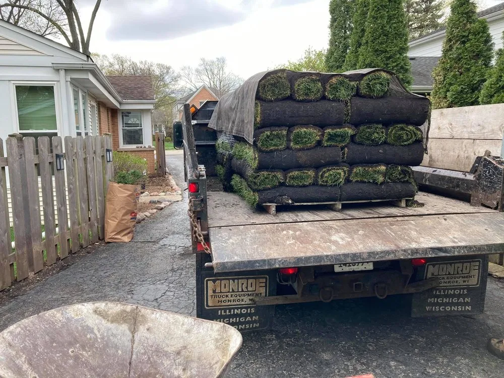 Reliable landscape design experts serving Glenview, IL - Sotelo's Tree & Lawn Care