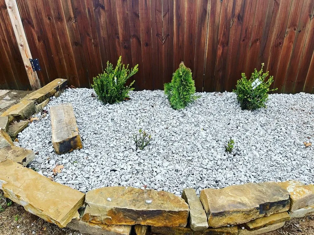 Custom lawn mowing service in Springdale, AR - Soto Lawncare