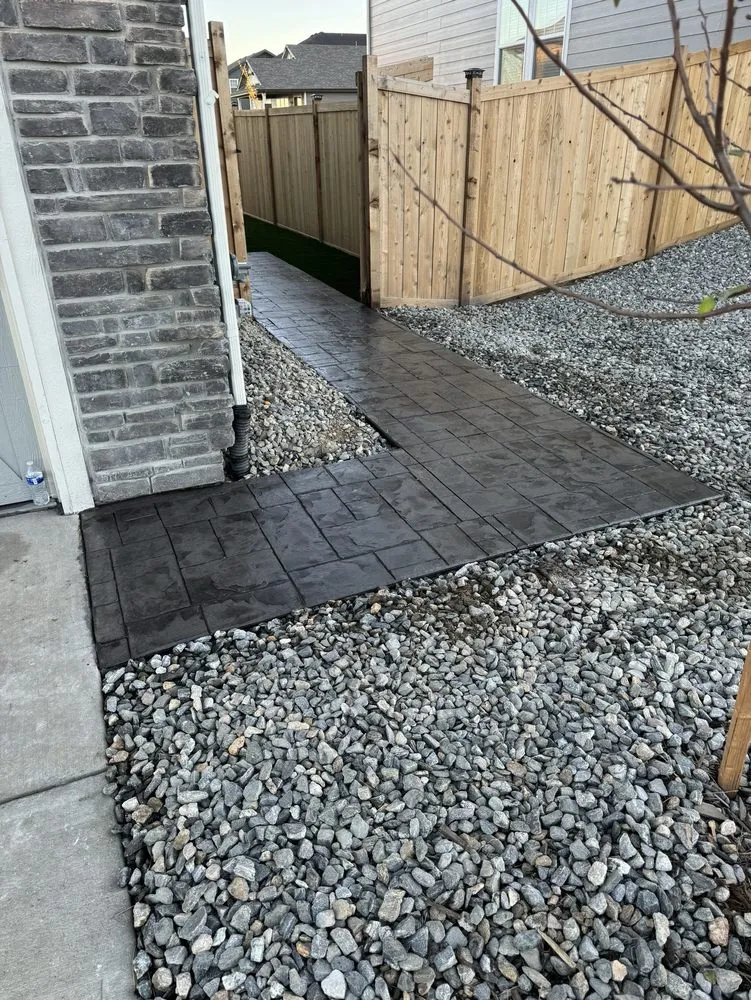 Professional yard maintenance experts serving Dacono, CO - Soto's Concrete & Landscaping