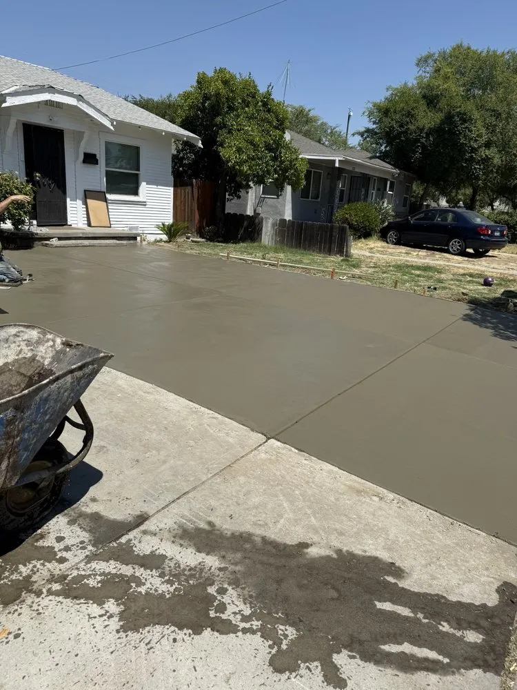 Custom landscape installation in Sanger, CA - Soto’s Landscaping & Tree Service