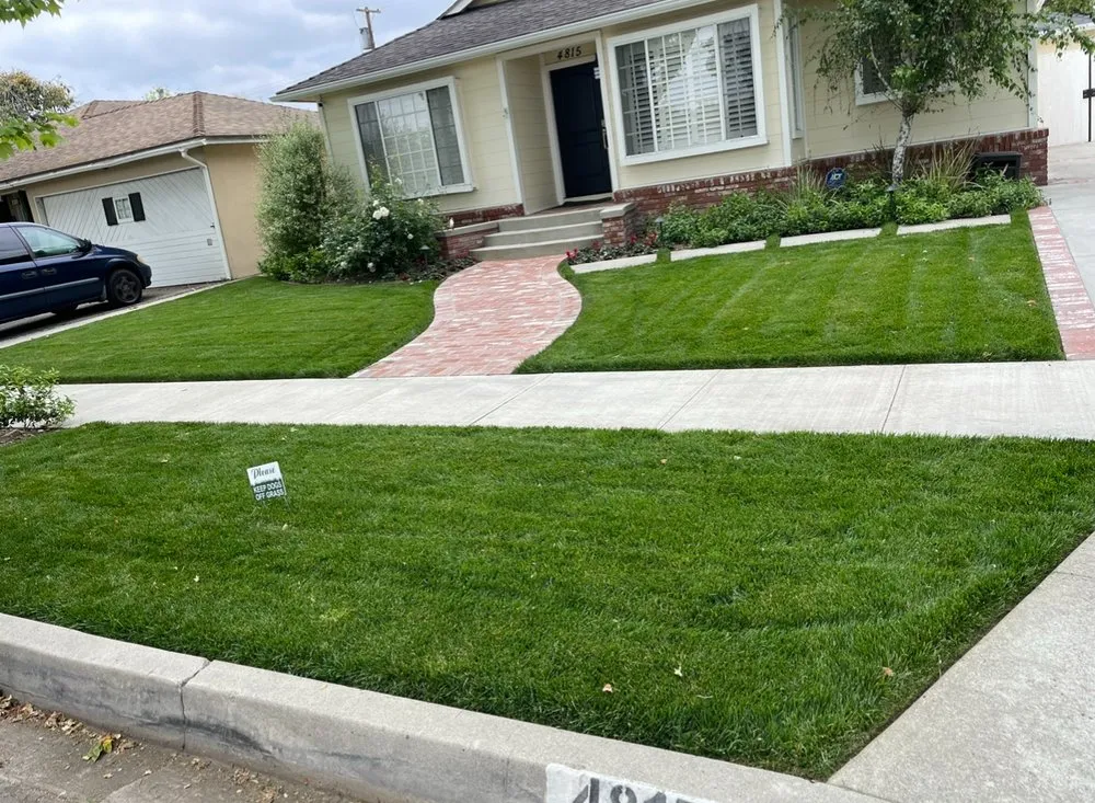 Professional lawn mowing service experts serving Bellflower, CA - Soto’s Landscaping and Maintenance