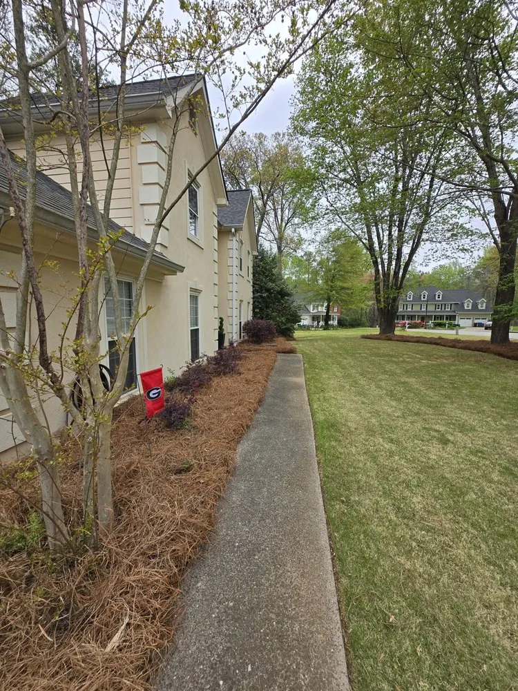 Custom yard maintenance in Bethlehem, GA by Sotos Landscaping