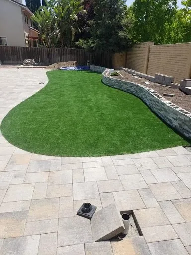 Local garden landscaping in Redwood City, CA by Soto's Landscaping