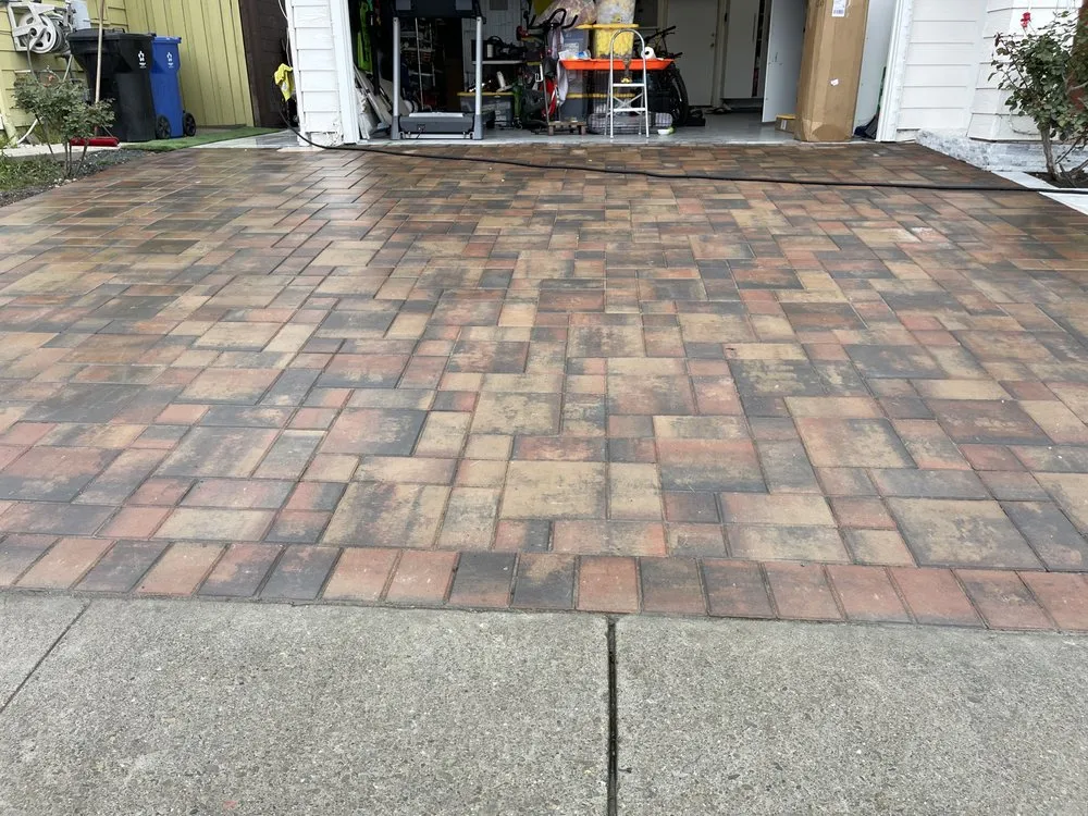 Expert outdoor landscaping for year-round maintenance across Redwood City, CA - Soto's Landscaping