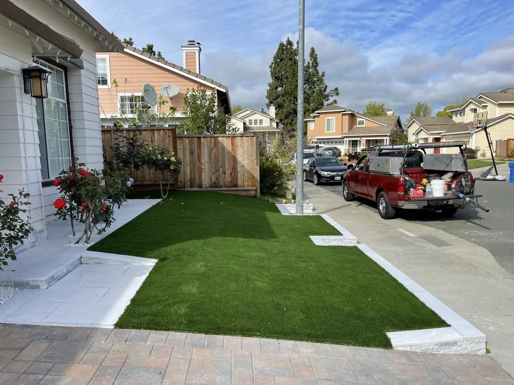 Expert landscape design for year-round maintenance in Redwood City, CA by Soto's Landscaping