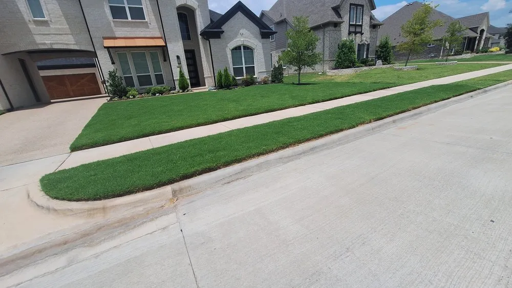 Reliable yard maintenance for outdoor upgrades across Mansfield, TX - Soto’s Lawncare by SGJO