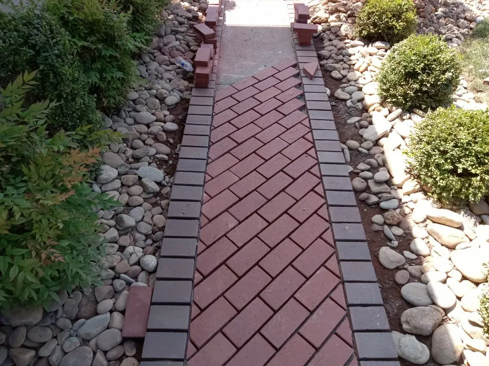 Top-rated yard cleanup service near you across Bardstown, KY - Sotos Masonry & Restoration