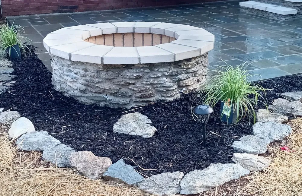 Top-rated lawn care service in Bardstown, KY - Sotos Masonry & Restoration