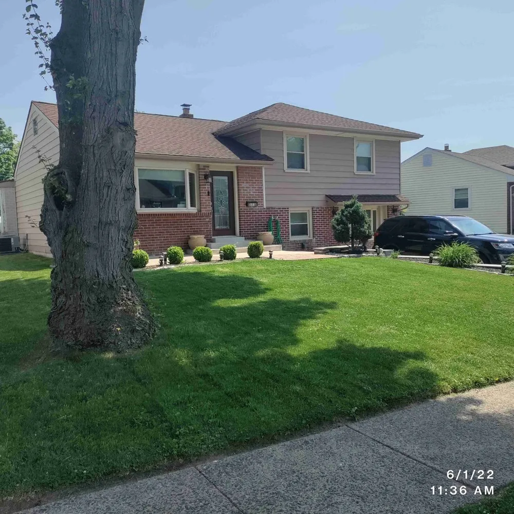 Local landscape installation in Lindenwold, NJ by Soul Paseo