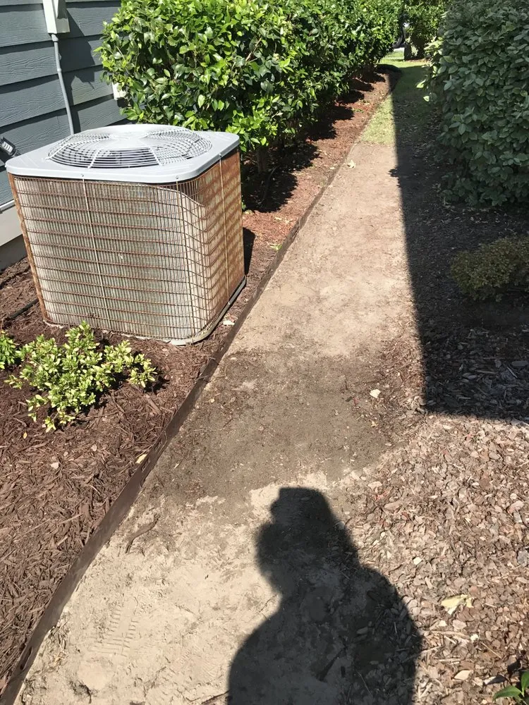 Top-rated yard maintenance in Newport, NC by Sound Boys Landscaping