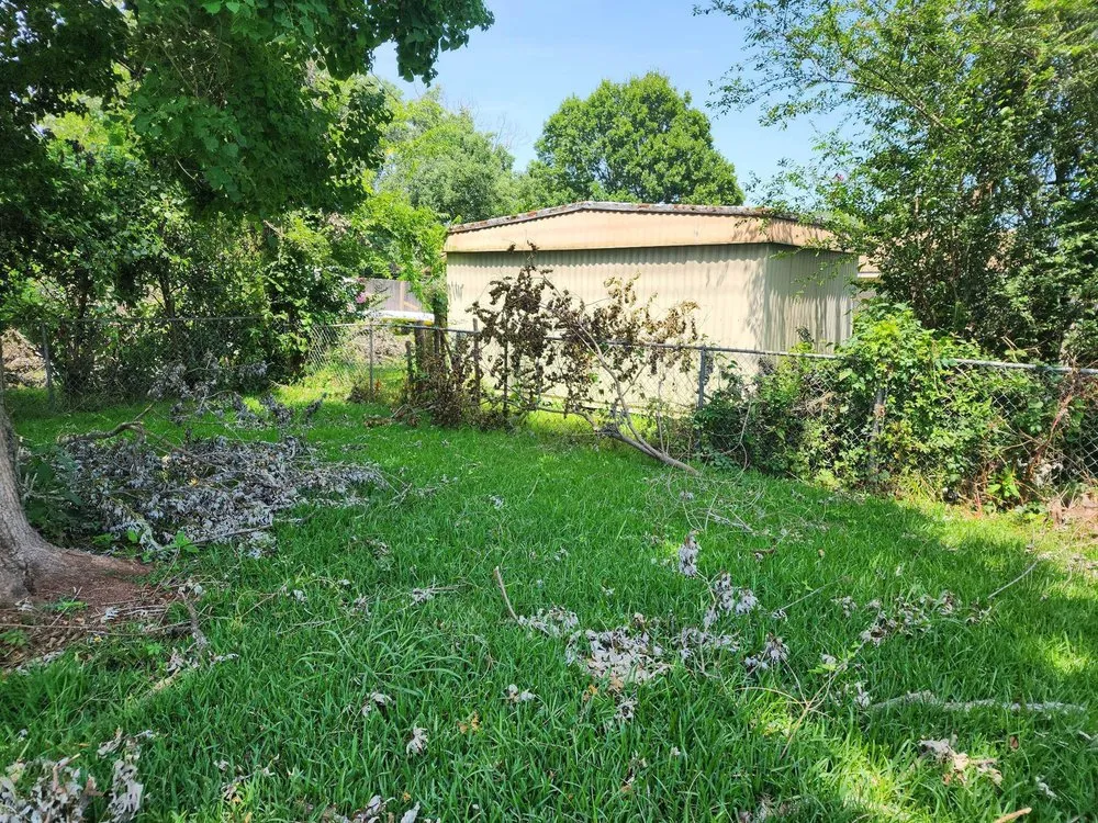 Top-rated yard maintenance experts serving Bossier City, LA - Sounds of Freedom Lawn Care