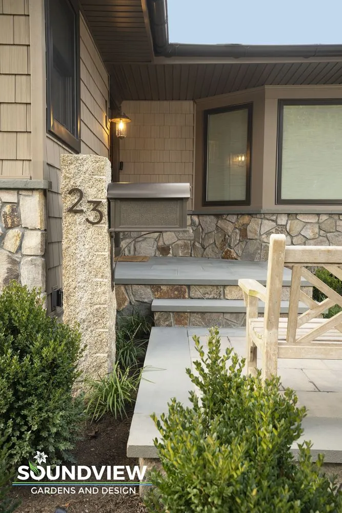 Reliable lawn care service in Huntington, NY - Soundview Gardens and Design