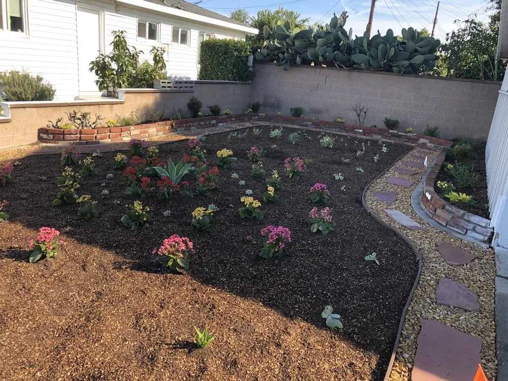 Expert residential landscaping experts serving Manhattan Beach, CA - South Bay Curb Appeal