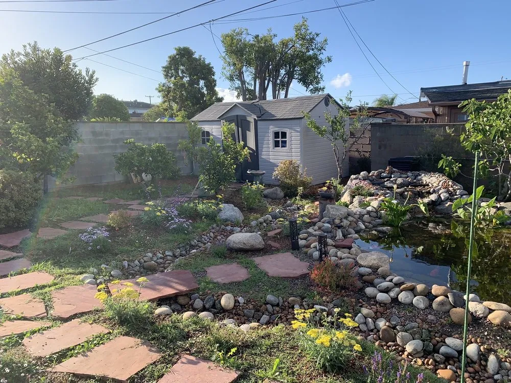 Expert yard maintenance experts serving Manhattan Beach, CA - South Bay Curb Appeal