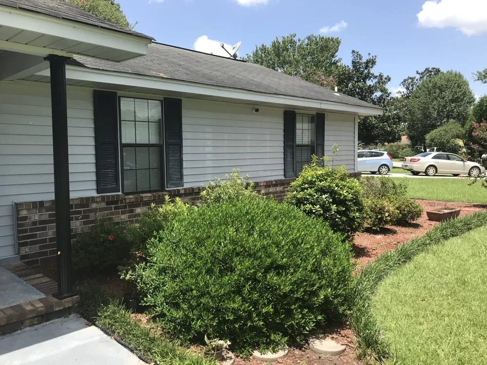 Custom garden landscaping experts serving Summerville, SC - South Carolina Turf Pros