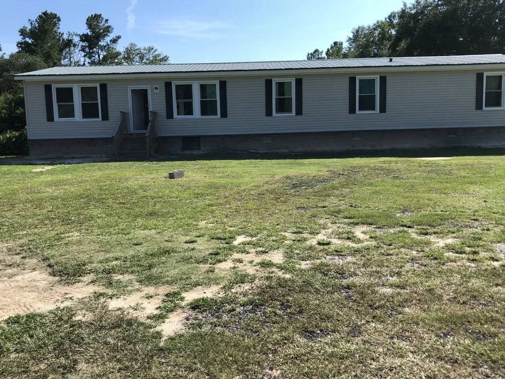 Reliable lawn care service for year-round maintenance across Summerville, SC - South Carolina Turf Pros