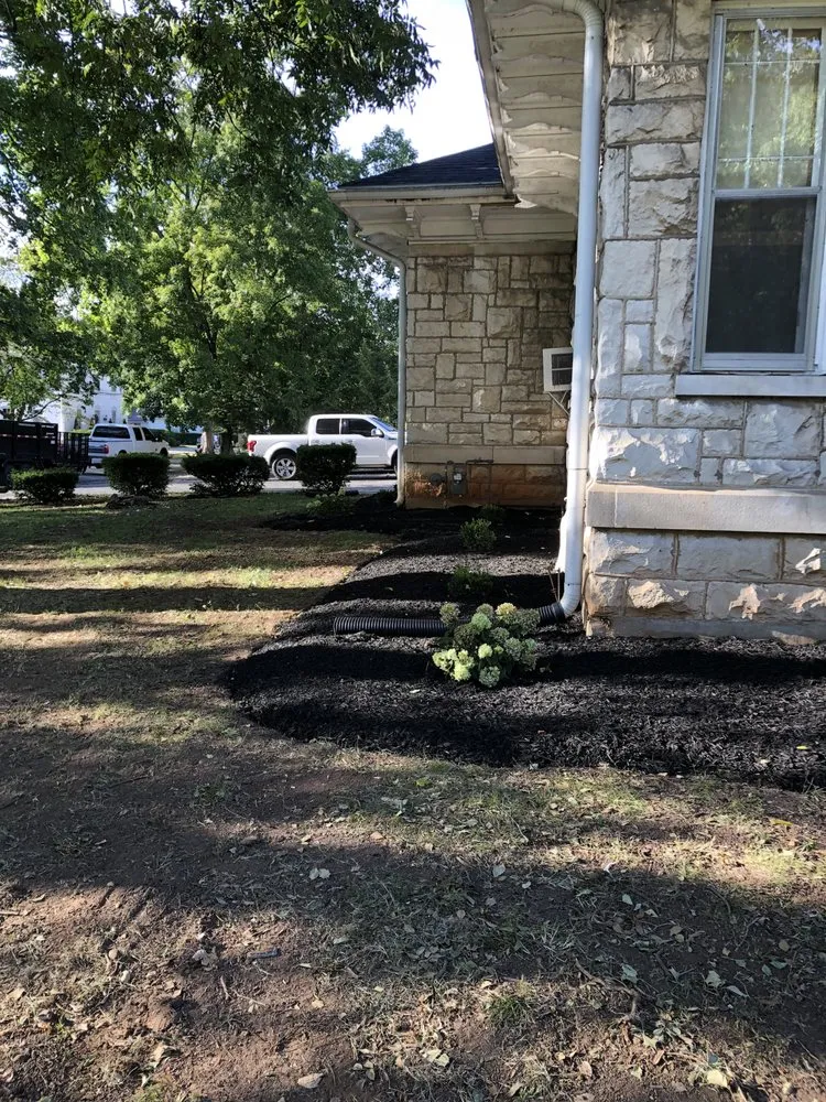 Professional garden landscaping in Russellville, KY by South Central Outdoors