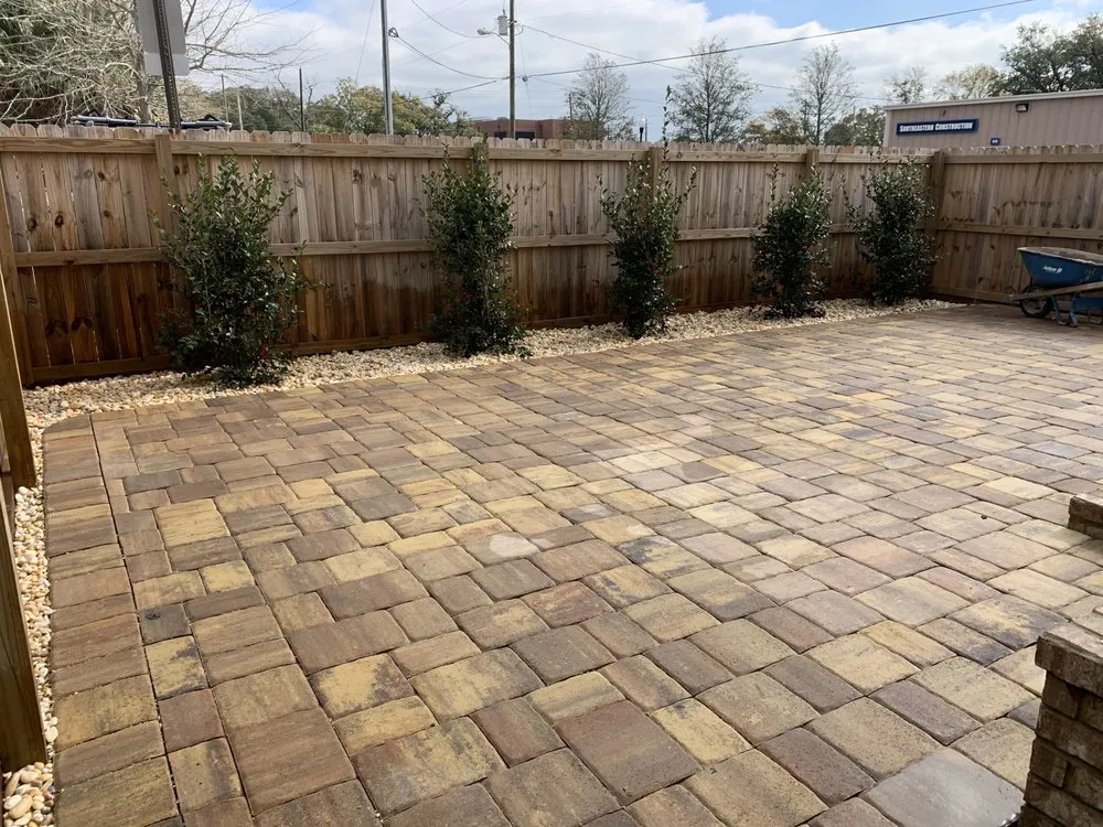 Local yard cleanup service for year-round maintenance in Pensacola, FL by South Coast Landscaping