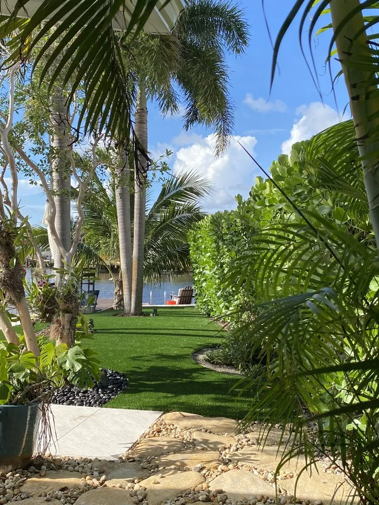 Professional outdoor landscaping in Boca Raton, FL by South Florida Putting Greens