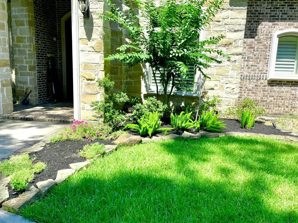 Reliable residential landscaping for homes in Tomball, TX by South Heat Landscaping