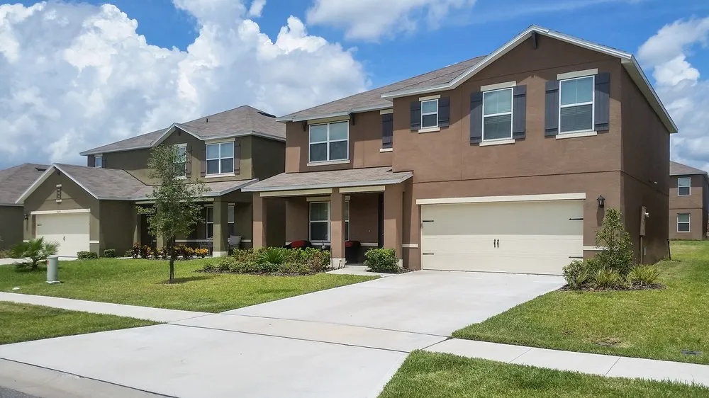 Top-rated lawn mowing service for beautiful yards in Minneola, FL by South Lake Lawn Care