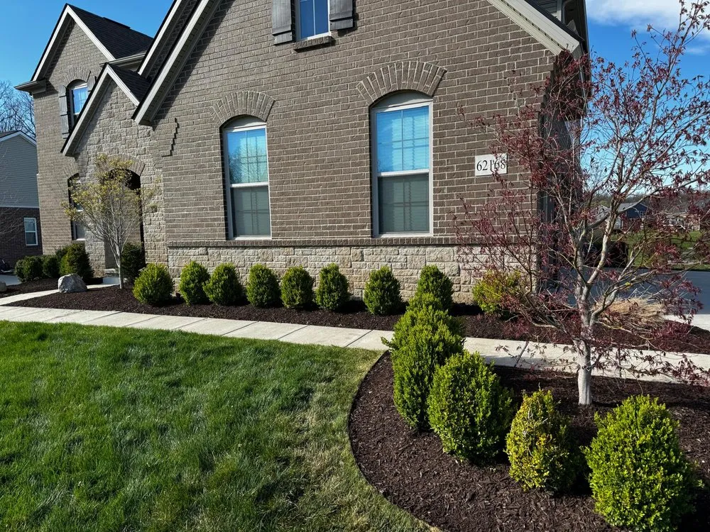 Custom lawn mowing service experts serving South Lyon, MI - South Lyon Lawn And Irrigation