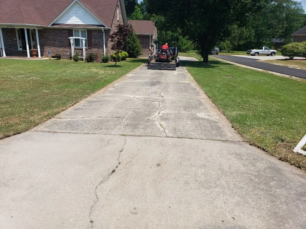 Reliable outdoor landscaping in Raeford, NC by South Montanez Lawn Care