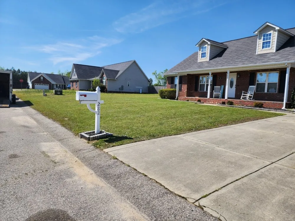 Professional lawn mowing service in Raeford, NC by South Montanez Lawn Care