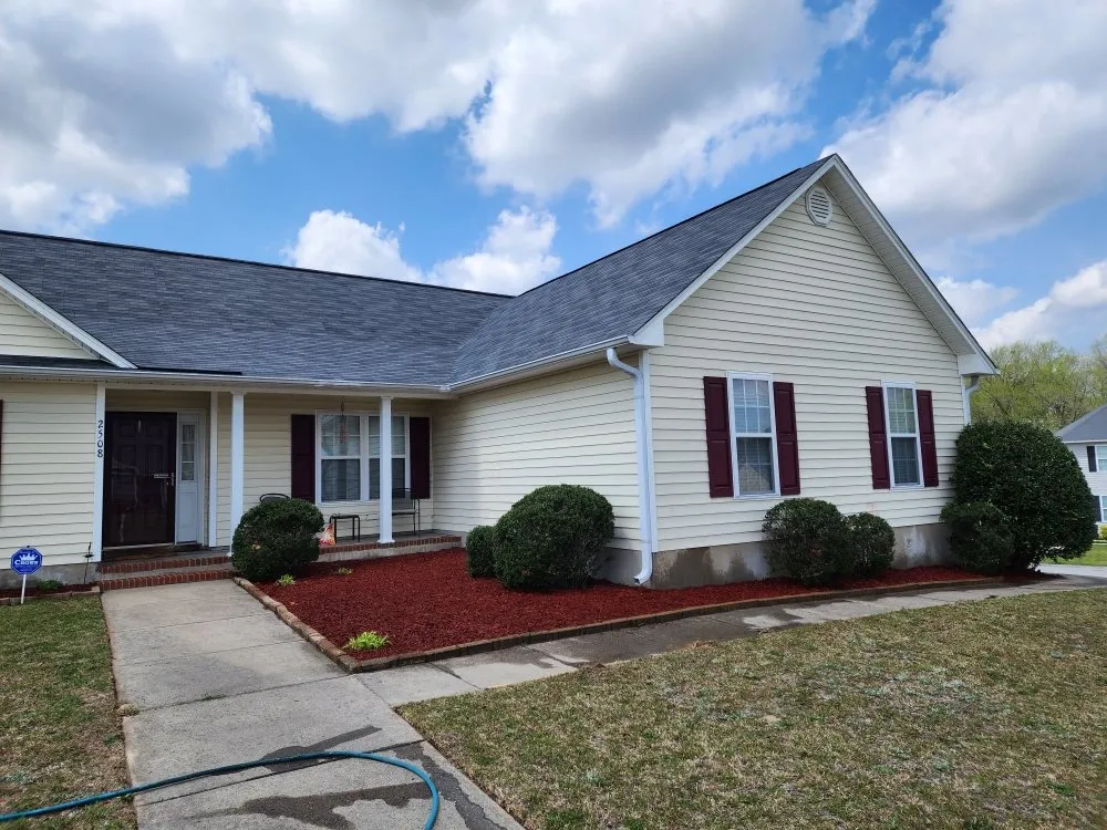 Professional outdoor landscaping in Raeford, NC - South Montanez Lawn Care