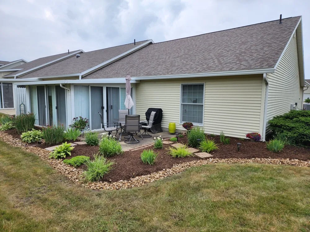Reliable garden landscaping in Mansfield, OH - South Of Saturn Landscapes