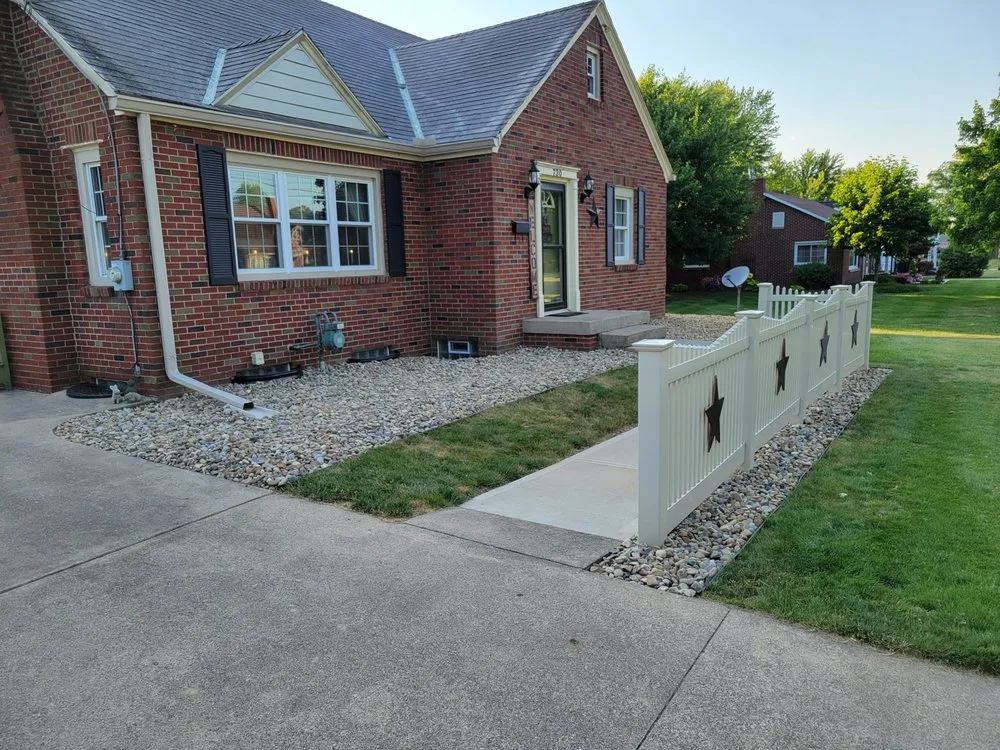 Affordable outdoor landscaping in Mansfield, OH - South Of Saturn Landscapes