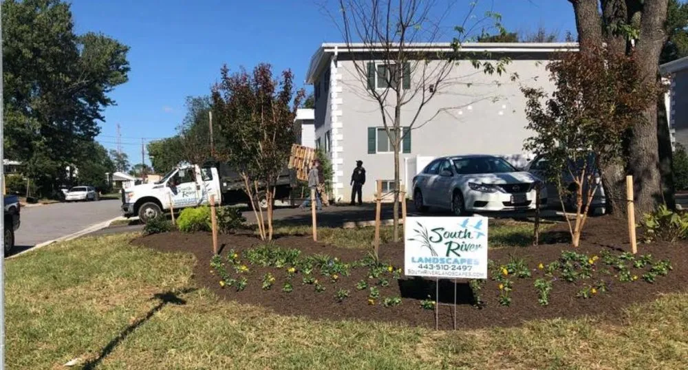 Professional landscaping services experts serving Bowie, MD - South River Landscapes, LLC