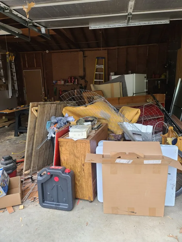 Reliable yard cleanup service experts serving Eagan, MN - South Suburban Junk Removal