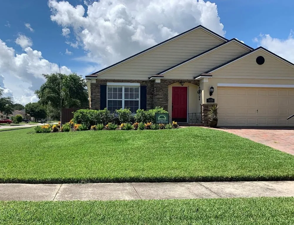 Top-rated yard maintenance in Ocoee, FL - South Tide Services