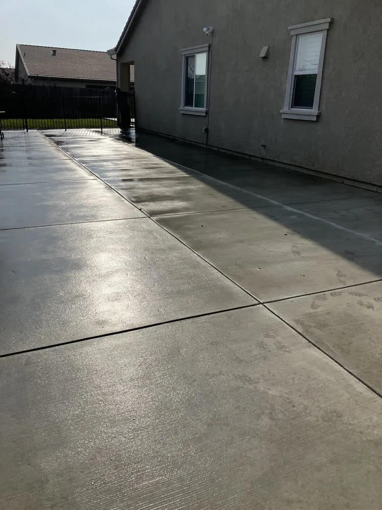 Affordable yard cleanup service in Highland, CA - South West Construction