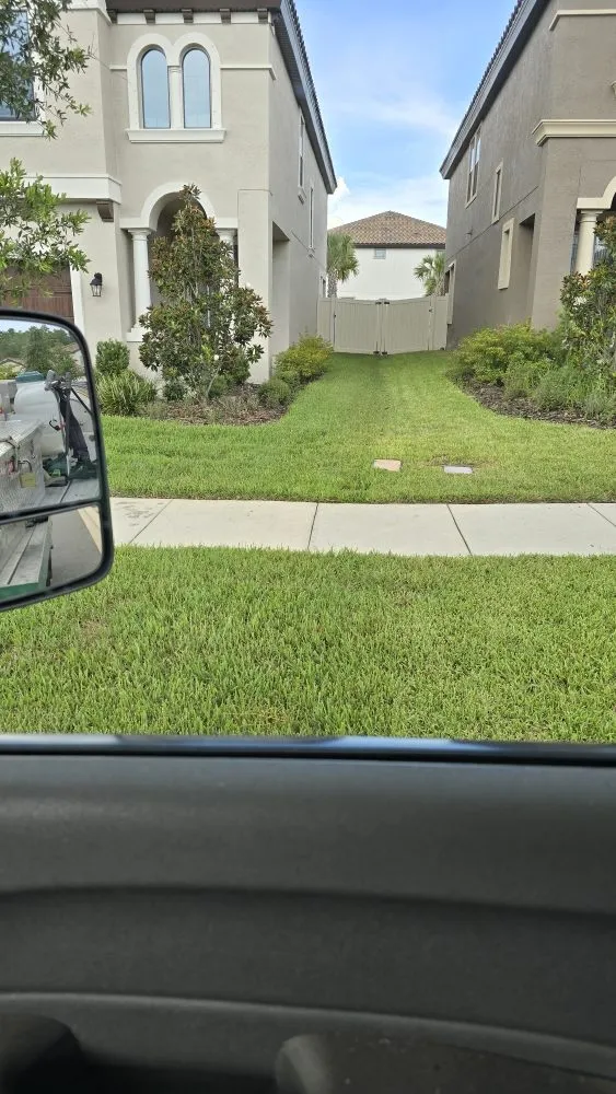 Local garden landscaping for year-round maintenance across Holiday, FL - Southard Lawn Care