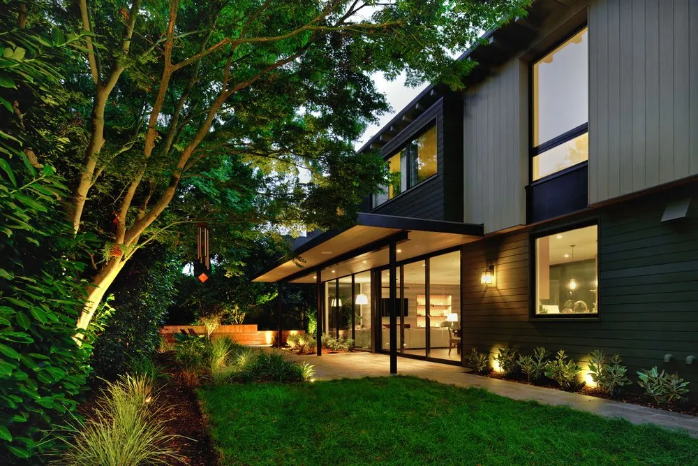 Affordable yard maintenance for beautiful yards in San Jose, CA by Southbay Design & Landscaping