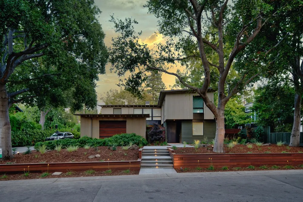 Expert lawn mowing service in San Jose, CA - Southbay Design & Landscaping