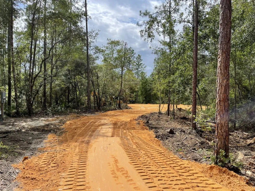 Reliable lawn care service experts serving Milton, FL - Southeast Land Clearing