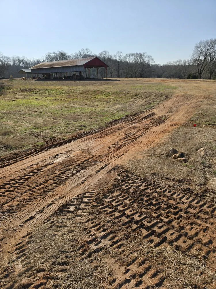 Local yard maintenance for homes across Royston, GA - Southeast Land Management