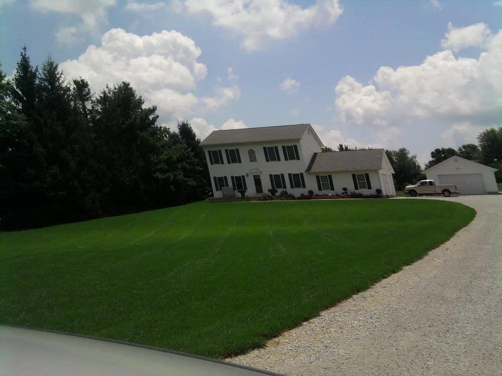 Top-rated landscape design for outdoor upgrades in Lancaster, OH by Southeast Lawn & Landscape