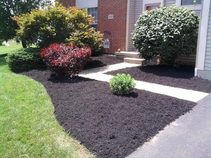 Local landscape design in Lancaster, OH by Southeast Lawn & Landscape