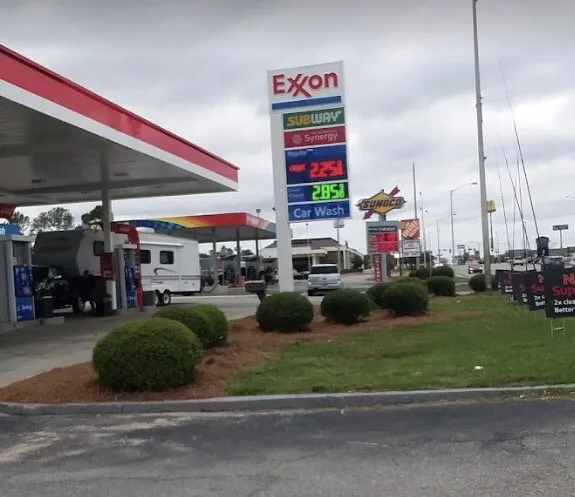 Local yard cleanup service experts serving Cordele, GA - Southeast Lawn & Tree Service