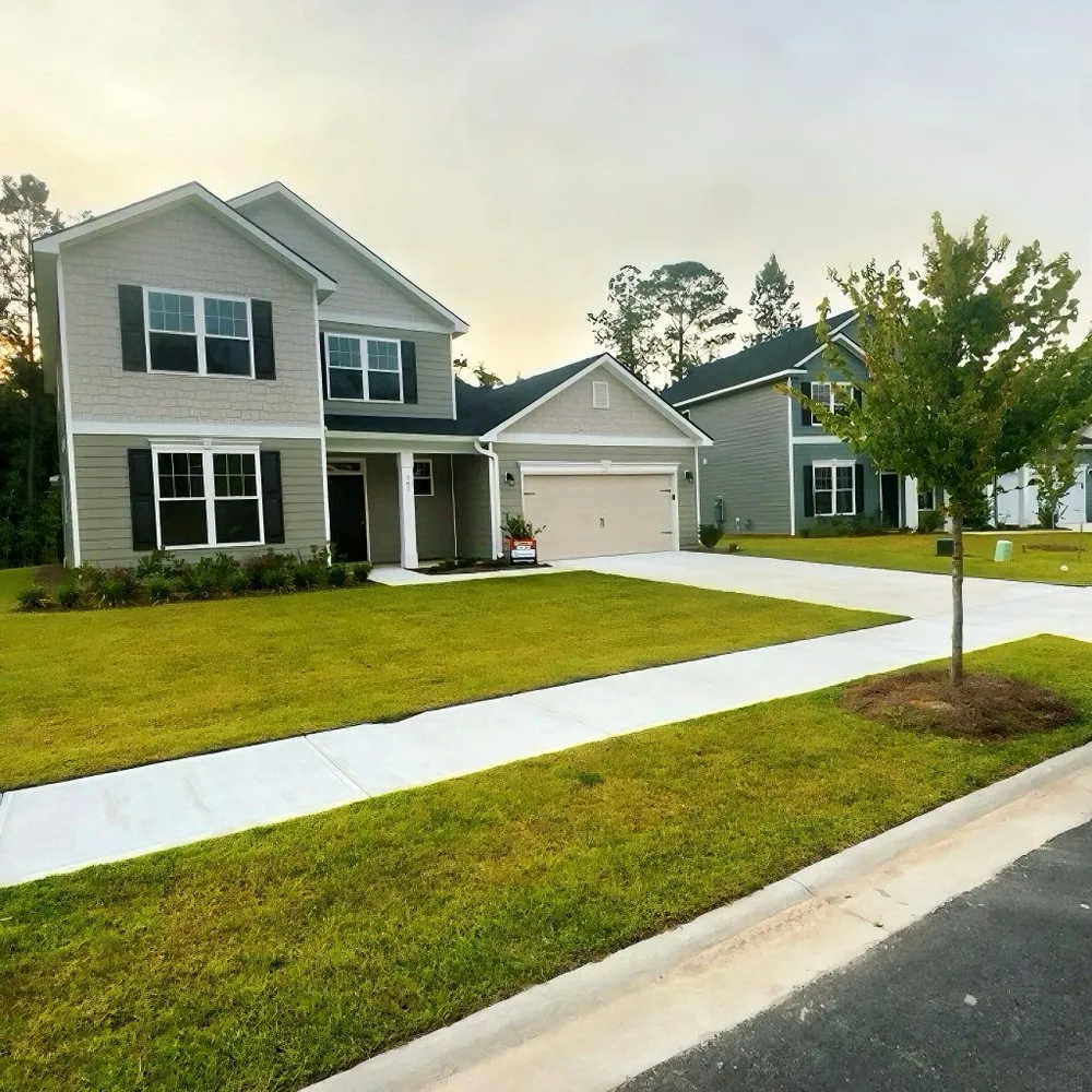 Local lawn mowing service in Pooler, GA - Southeast Lawn